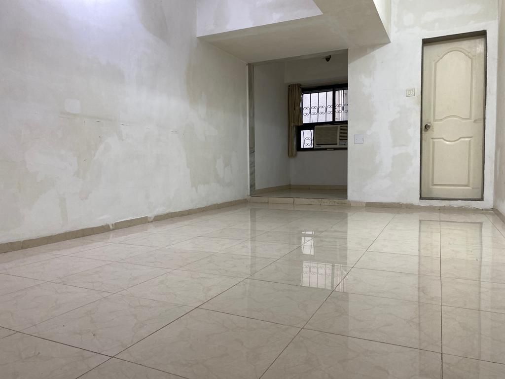 3 BHK Flat for Sale in Bandra West - Convent View